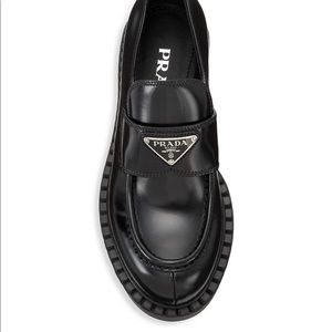 Spazzolato Logo Leather Loafers